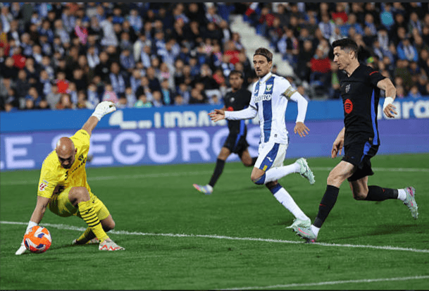 莱加内斯后卫连续扑救,守住球门不失的简单介绍 莱加内斯后卫连续扑救,守住球门不失的简单介绍