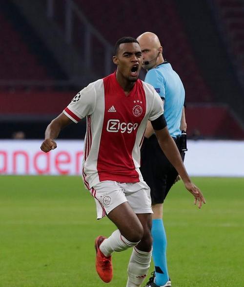 亨德森:利物浦会全力以赴,决不言败的简单介绍 亨德森:利物浦会全力以赴,决不言败的简单介绍