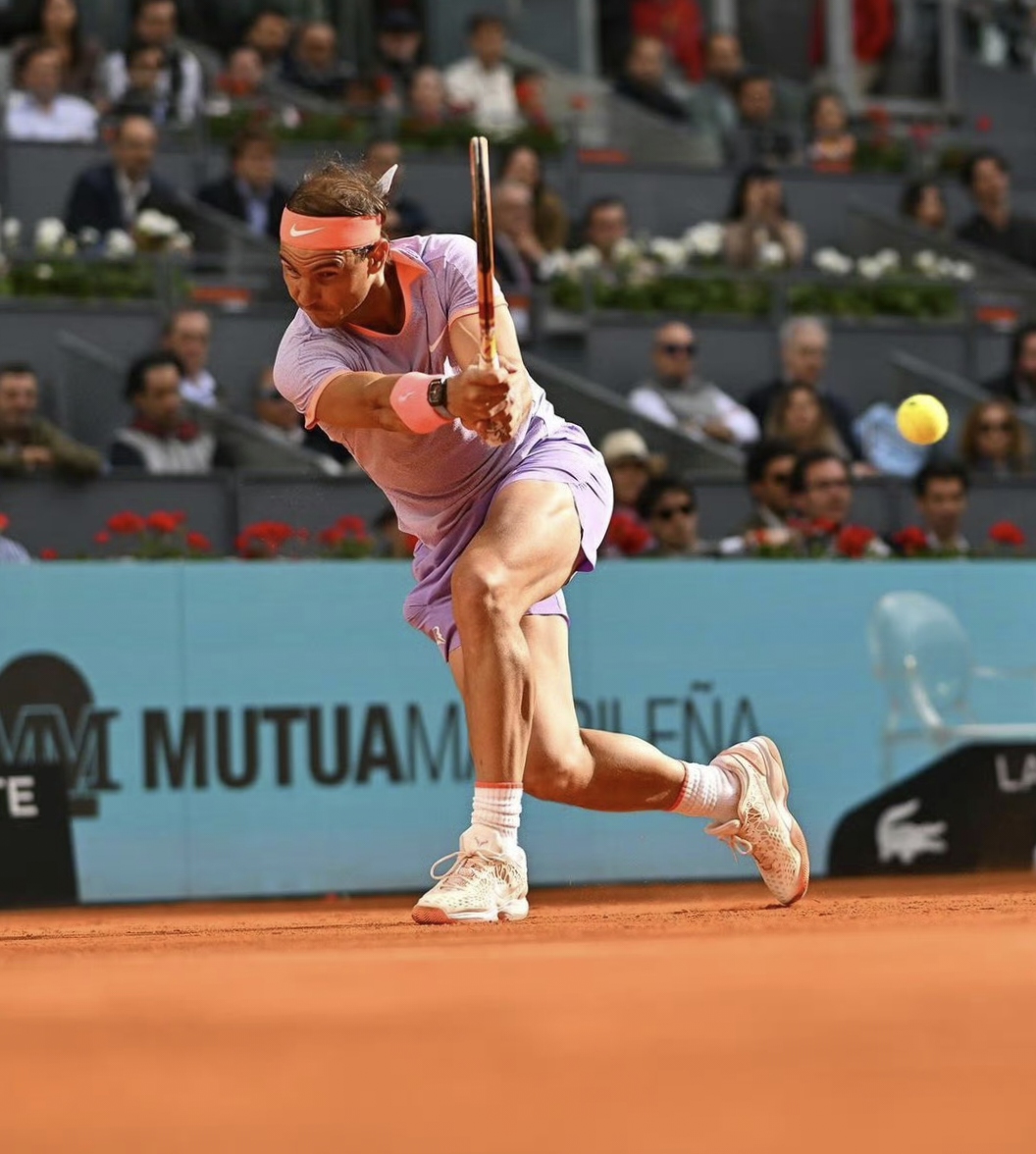 年终总决赛力克美网,纳达尔带队取胜 年终总决赛力克美网,纳达尔带队取胜