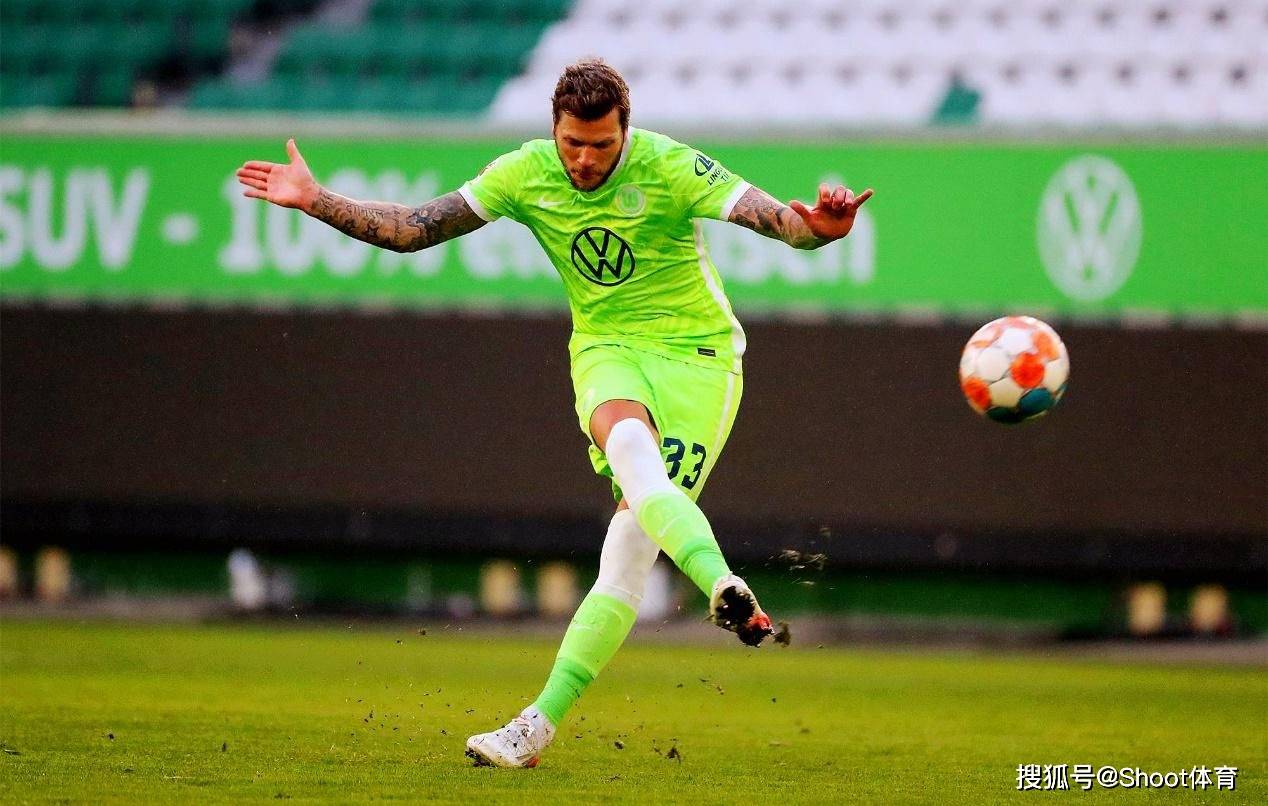 智利绝杀莱比锡红牛，格纳布里刷新纪录